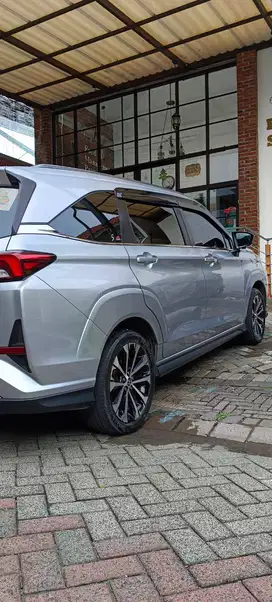 Toyota Veloz 2021 Bensin