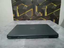 Laptop dell mantap