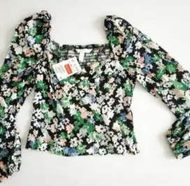 Atasan H & M crop