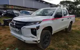 2020 MITSUBISHI TRITON DC MANUAL 2477 CC