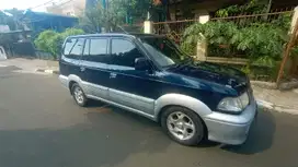 Toyota Kijang 2000 Bensin