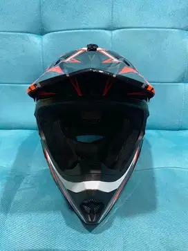 HELM YAMAHA EXTREME YFN3 BLACK ORANGE  (SIZE L)