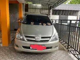 Di Jual Cepat Toyota kijang Innova