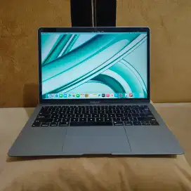 Macbook Air Retina 2018 13 i5 Ram 16/1.5TB CTO