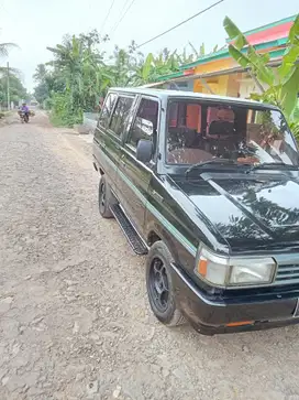 Toyota Kijang 1994 Bensin