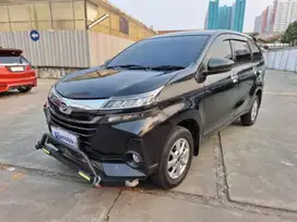 Daihatsu Xenia 1.3 R Bensin-MT 2019 Hitam /