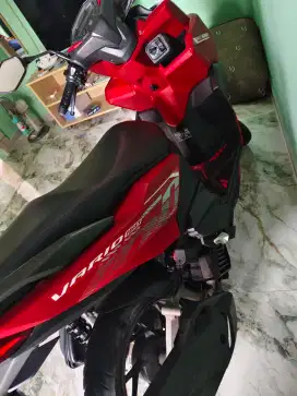 Dijual aja vario 160 2023 kinclong no minus