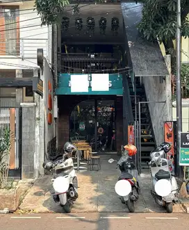 Ruko 2 Lantai di Panglima Polim Jakarta Selatan, Cocok Untuk Cafe