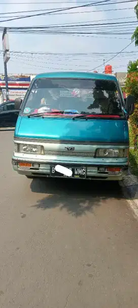 Mazda e2000 tahun 1997 Manual