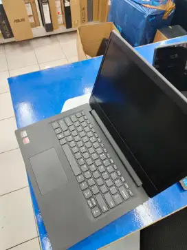 Lenovo v14 ryzen 3