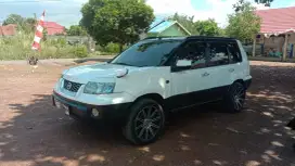 Nissan xtrail t30 2004 jual rugi