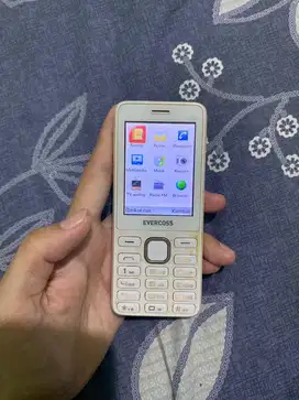 Handphone evercoss bekas pakai