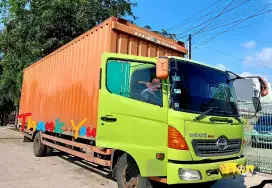 Hino lohan 500 FC 190 TI BoxBesiLong 7.5m Fulors Turbo Fuso