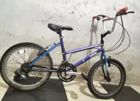 Sepeda BMX ukuran 20 siap pakai