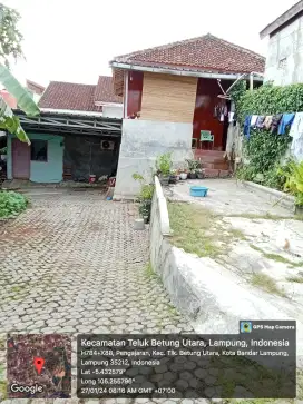 Disewakan rumah 2 lantai