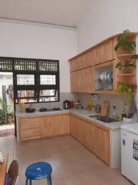 Kitchen set , Lemari pakaian , Backdrop tv , Partisi