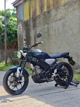 YAMAHA XSR 155 BIRU TAHUN 2022 KM CUMA 5K PAJAK PANJANG MULUS