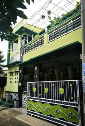 Rumah Mewah 2 Lantai di Sadang Purwakarta Kota Luas 94 m2