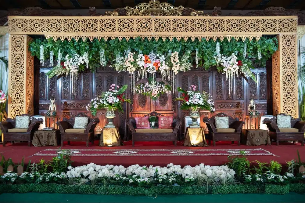 freelance & karyawan tetap pasang bongkar dekorasi & tenda