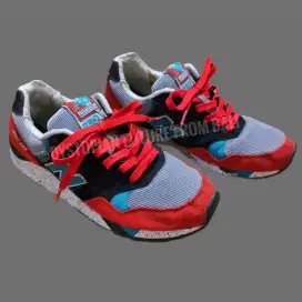 New Balance M850RKG Sneakers