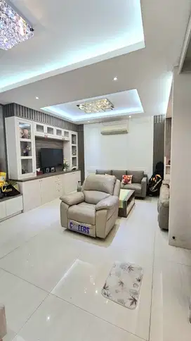 Rumah Renov Furnished di Gading Serpong Serenade Lake