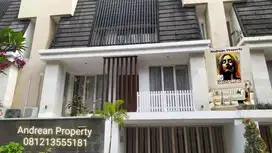 TOWNHOUSE KEMANG 115m²