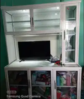 lemari tv minimalis