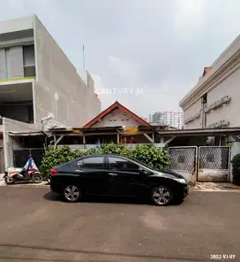 Dijual Rumah Hitung Tanah Di Kramat Pela Kebayoran Baru