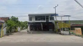 JUAL SEGERA, Rumah tinggal + usaha di Jalan Ahmad Yani Mojokerto