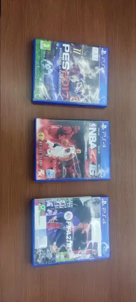 Kaset ps4 second