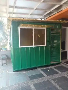 Booth container