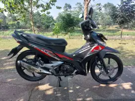 HONDA SUPRA X 125 FI TAHUN 2019 HITAM DOFF