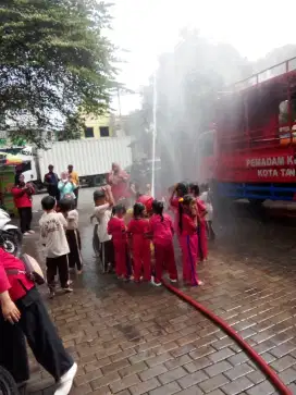 Tempat penitipan anak