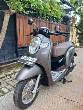 Honda Scoopy Stylish tahun 2018 GRESS