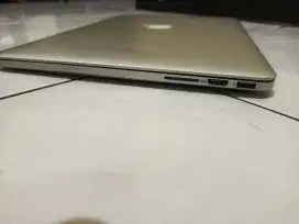 Macbook Pro Retina, 2014 Core i7 ram 16 SSD 256