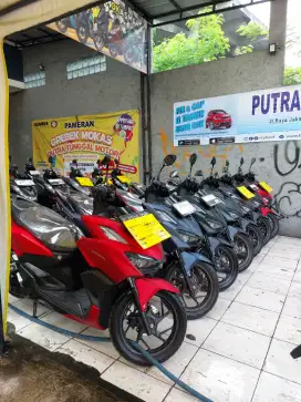 VARIO 160 CBS MESIN TOP BANGET