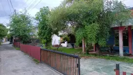 Jual sekaligus 2 rumah lamo daerah Lemabang