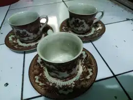 Jual cangkir keramik antik