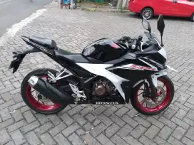 CBR 150 CC DP MURAH 500 RIBU, ANGSURAN RENDAH