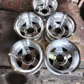 Jual veleg hardtop r 15 lbr 10 pcd 6x139.7 barang mulus