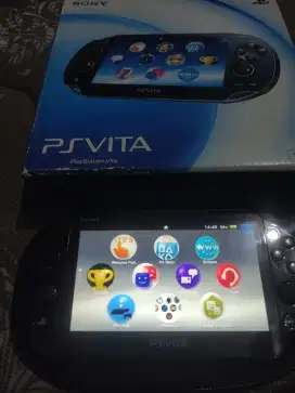 Ps vita slim MC 128 GB full game.