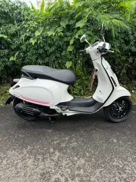 Vespa Sprint Iget 2023