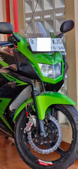 Dijual santai ninja 150rr 2014