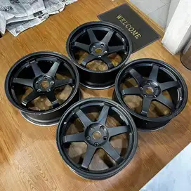 TE37 R18 8,5x9,5 5x114 Rep.