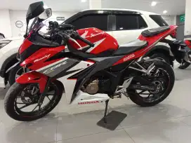 CBR 150 R 2017 exlusive