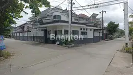 Rumah mewah gaya klasik modern