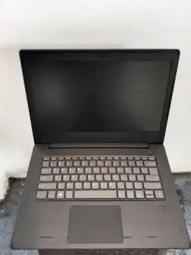 LAPTOP V330 CORE I5 GEN8 SSD NVEME 256 GB RAM 8GB