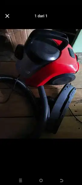 Vacuum penyedot debu