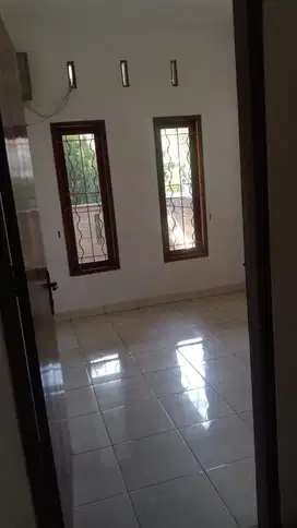 Rumah dikomplek elite  Batununggal indah kota bandung