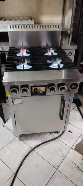 Jual kompor 4 stove with oven siap pakai